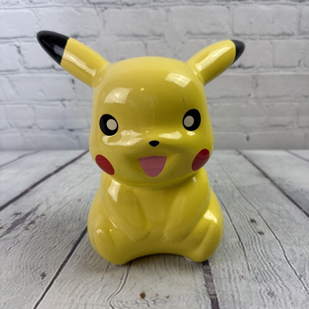 Nintendo Pokémon Pikachu Piggy Bank 9" Ceramic Official FAB NY 2015 Large